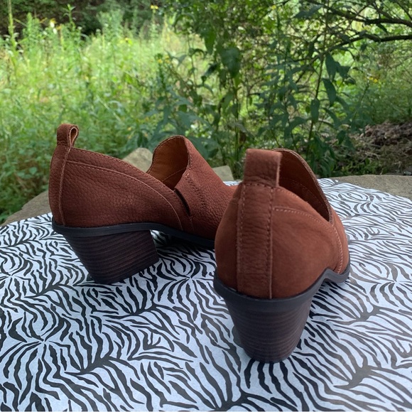 LUCKY BRAND Chocolate Brown Soft Leather Boot Shoe Bootie Gorgeous Like New - Picture 2 of 6